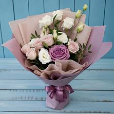 Букет цветов из:  Розы и Лизиантусы в Нестерово
