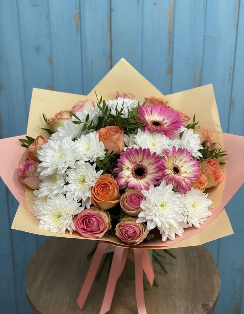 Букет цветов из: Розы, Герберы и Хризантемы в Нестерово