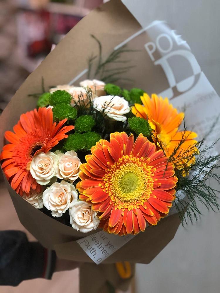 Букет цветов из: Герберы, Хризантемы и Розы в Нестерово